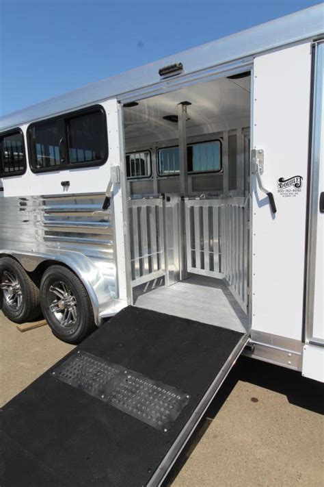 This is 7&39;2 tall so perfect for all your livestock needs. . Rear ramp for exiss horse trailer